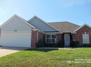 1704 N America Ct, Siloam Springs, AR 72761