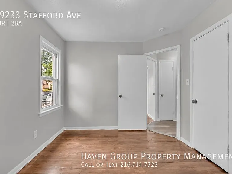 19233 Stafford Ave — Photo 10