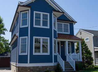 8 Cook St, Monmouth Beach, NJ