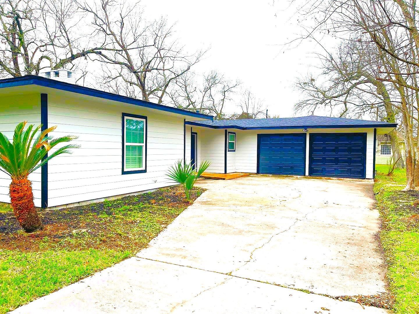 300 Lakewood Dr, Baytown, TX 77520 Zillow