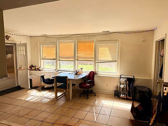 5th image of 1507 Slaterville Rd