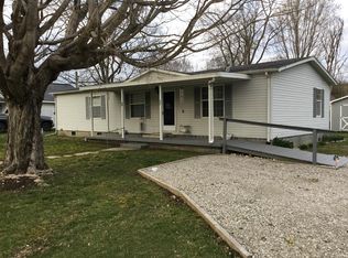 27 Beech St, Crab Orchard, KY 40419