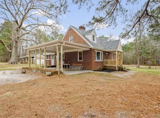 6943 Flat Rock Rd, Warfield, VA 23889