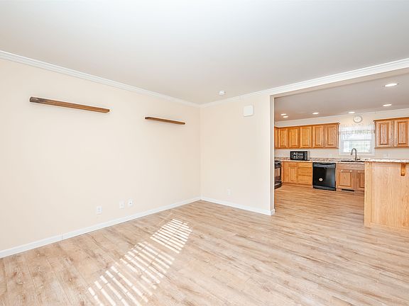 4th image of 46 Blair Drive