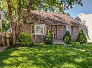 12 North St, Rumson, NJ 07760