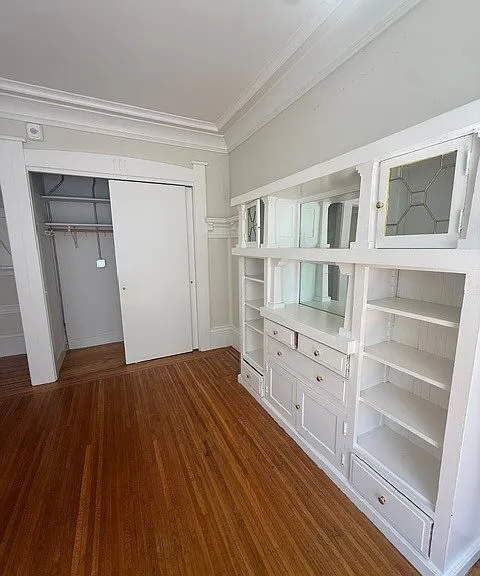 1351 California St #10 — Photo 4