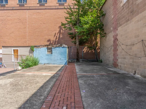 120 36th Street image 14 of 15