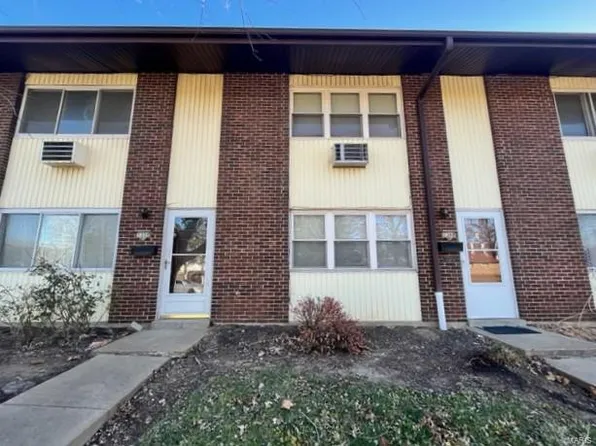 7350 Hazelcrest Dr, Hazelwood, MO 63042