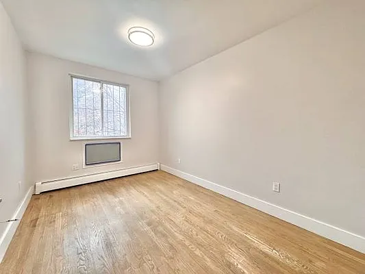 Rented by Dwelling NY Realty Inc | media 14