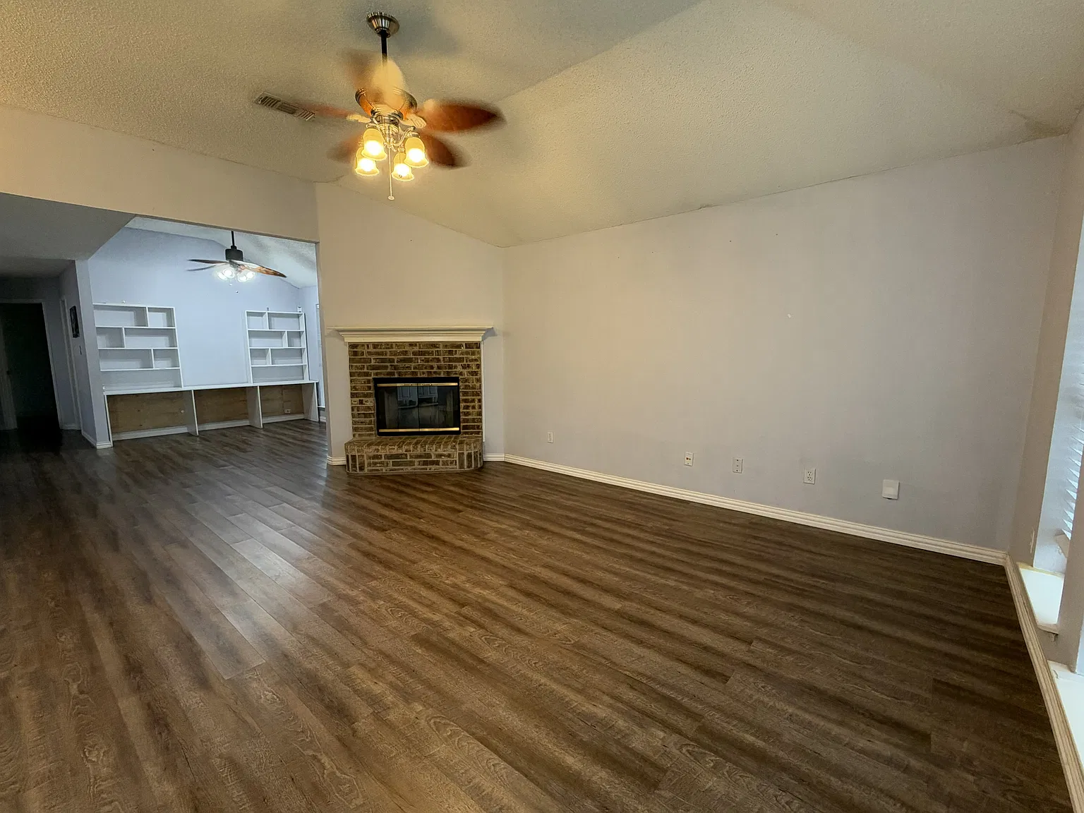 3 bed, 1610 sqft, $2,150 — Photo 3