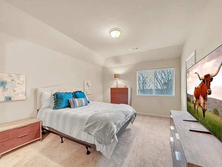 5048 Exposition Way — Photo 33