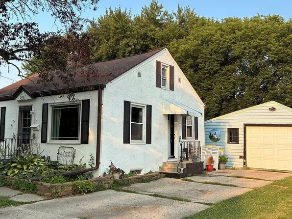 1437 14th Ave, Green Bay, WI 54304