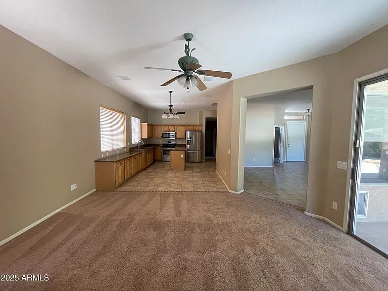 1680 W Saragosa St — Photo 9