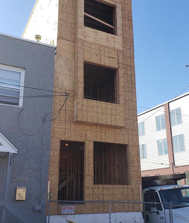 2nd image of 2063 E Auburn St