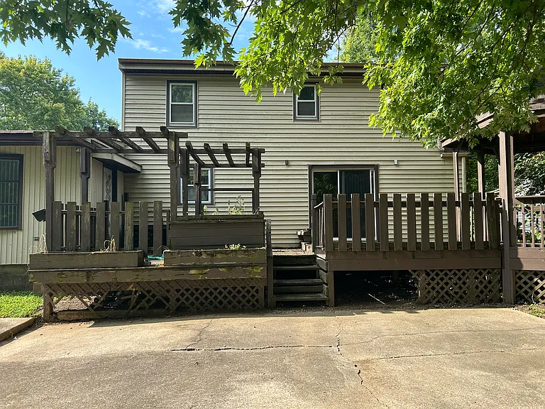Deck