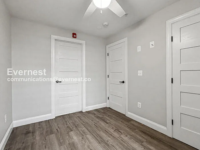 2438 Callow Ave — Photo 12