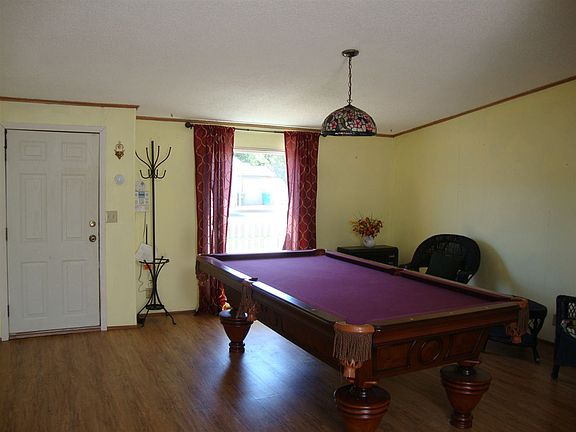 4th image of 150 Waldo St