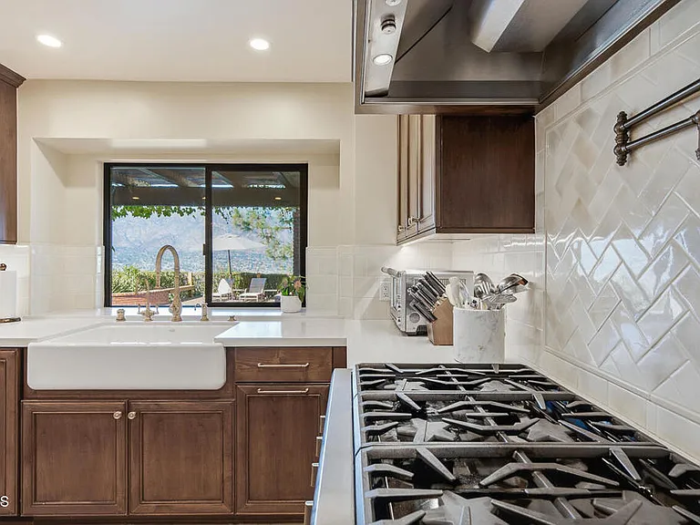 290 Saint Katherine La Canada — Photo 12