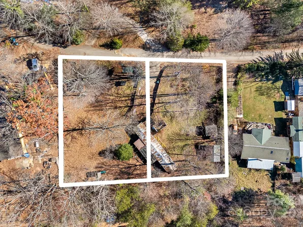 142 & 144 Ridgedale Rd, Candler, NC 28715