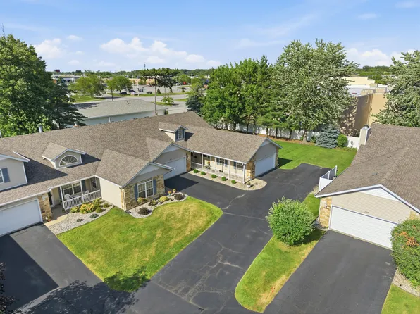 2267 Whispering Oaks Ct, Highland, IN 46322