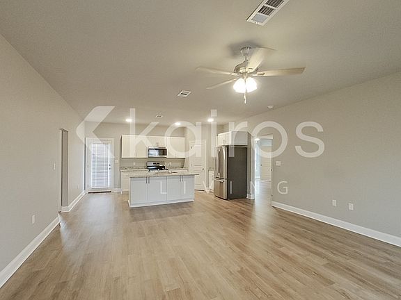 5th image of 13784 Willowmore Dr