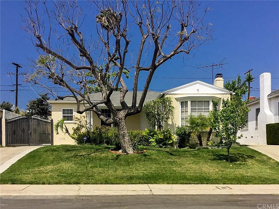 1st image of 8521 Bleriot Ave
