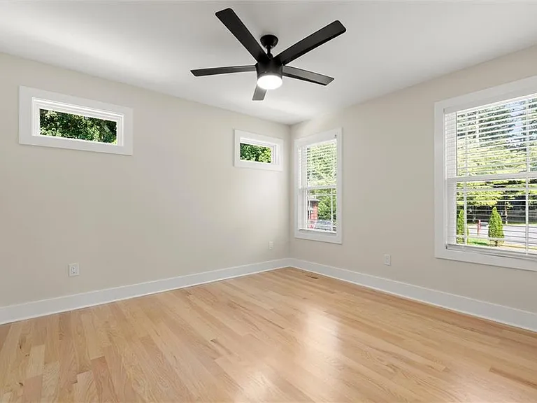 404 Way Bridge Ct NE — Photo 14