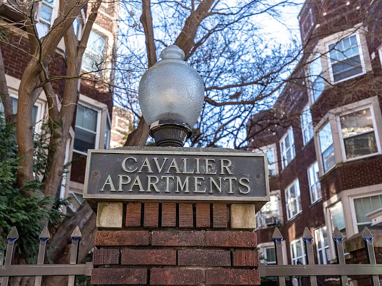 Cavalier Apartments — Photo 34