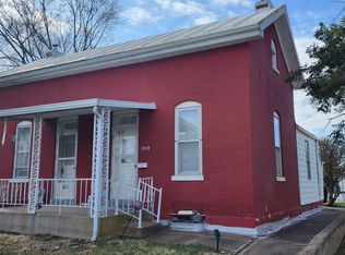 1010 Adams St, Quincy, IL 62301