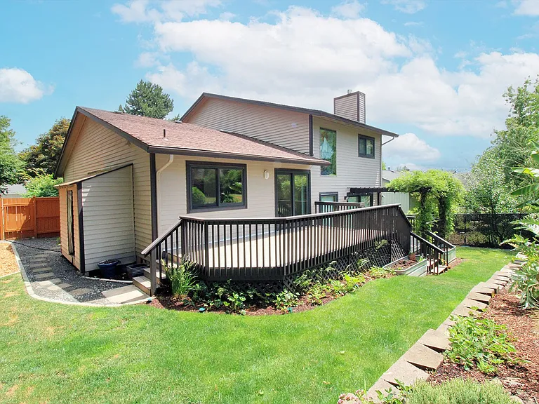 12047 SE 115th Ave — Photo 29