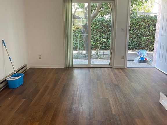2nd image of 1812 Park Ave APT 1