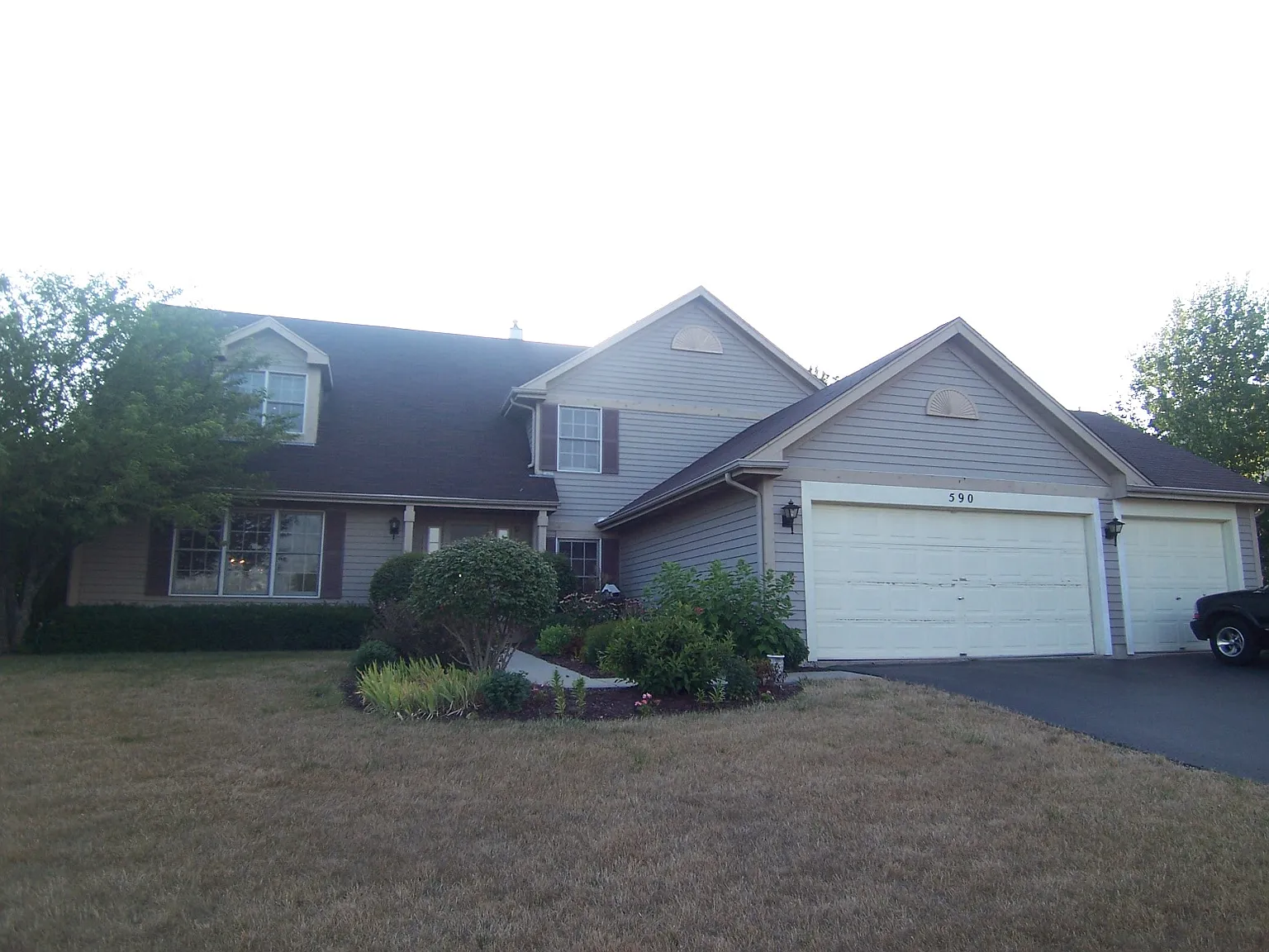 590 Kirkland Dr photo 1