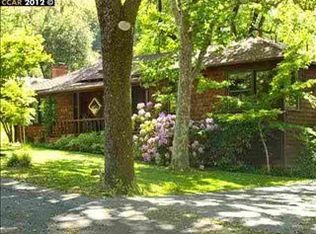 909 Webb Ln, Lafayette, CA 94549