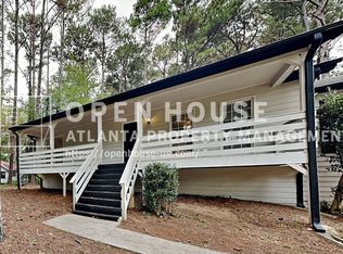 54 Presidential Dr, Dallas, GA 30157