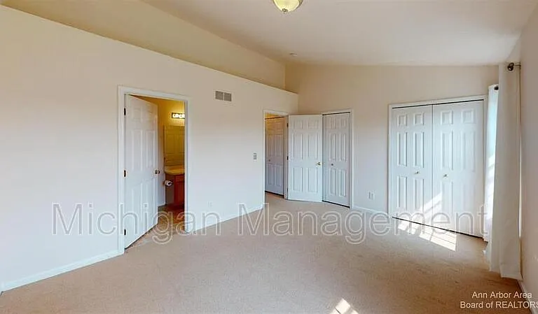 3107 Promenade Cir — Photo 13
