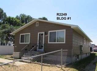 208 S 8th St, Basin, WY 82410