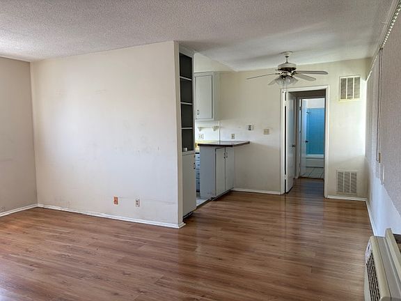 2nd image of 6700 Whitsett Ave #N