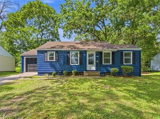 9604 E 68th Ter, Raytown, MO 64133