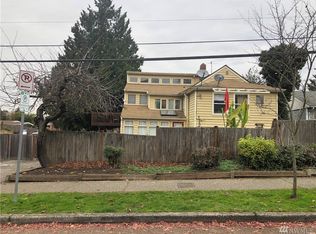 7042 42nd Ave S, Seattle, WA 98118