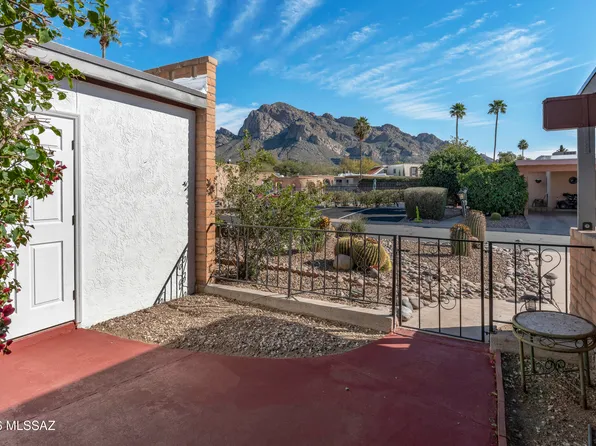 18 W Valle Pl, Oro Valley, AZ 85737