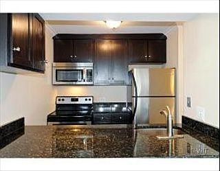 5th image of 1540 N Lasalle St APT 1505