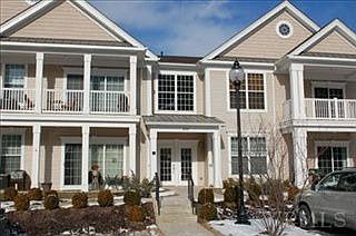 1st image of 608 Saratoga Ln