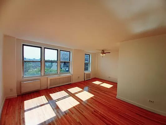 1st image of 745 E 31st St APT 5J