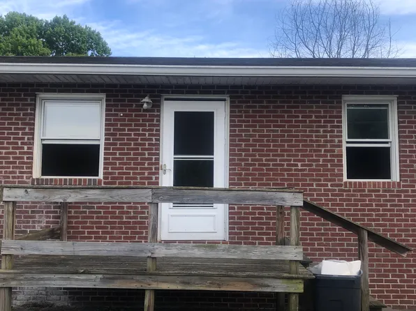 1012 Grindstaff Ave, Elizabethton, TN 37643