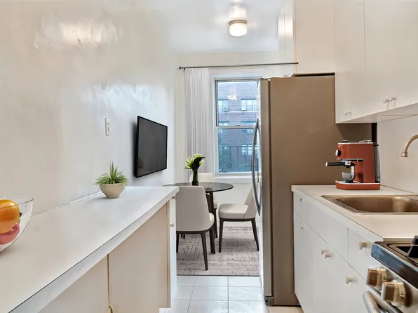 1801 Avenue N image 1 of 12