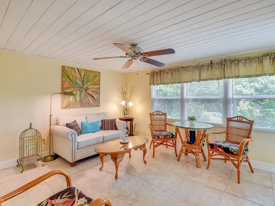 8 Tropical Dr #ID1546317P