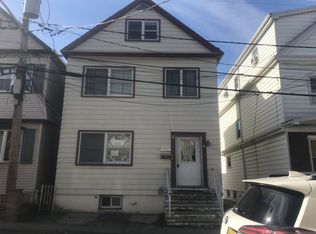 16 Obrien Ct, Bayonne, NJ 07002