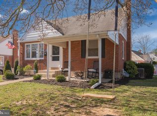 240 Merrybrook Dr, Havertown, PA 19083