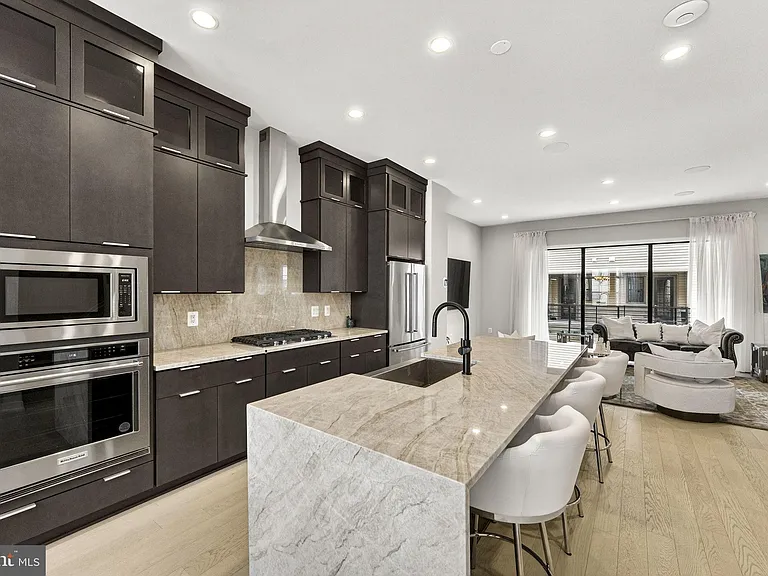 43433 Wilcox Ter — Photo 31