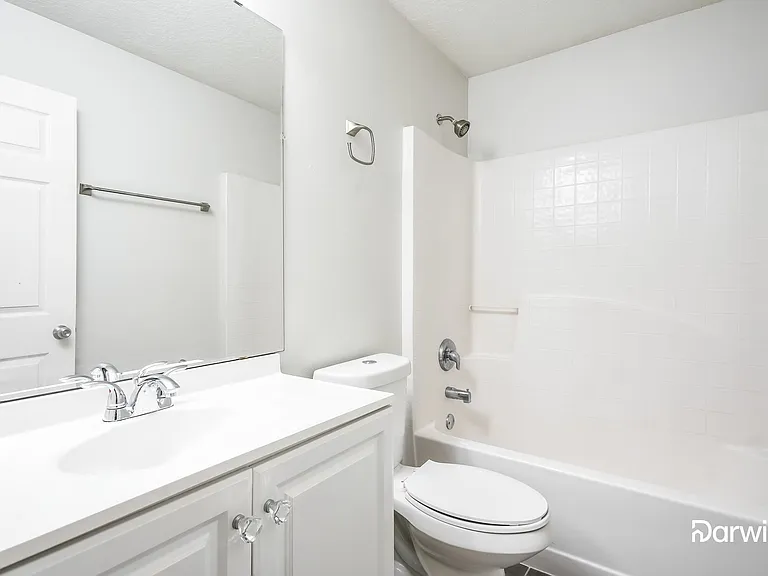 1847 Superior Ct — Photo 14